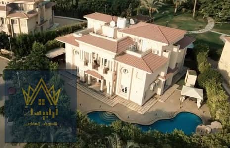 قصر للبيع بمدينتي نموذج B بحمام سباحة