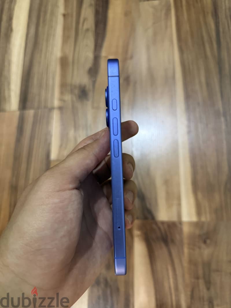 Apple - iPhone 16 4