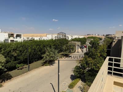 للبيع تاون هاوس كورنر 266 متر حديقة 100 متر في كمبوند بالم هيلز قطامية إكستنشن التجمع الخامس من المالك مباشرة