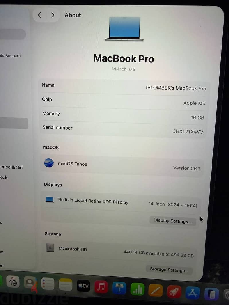 MacBook Pro M5 1