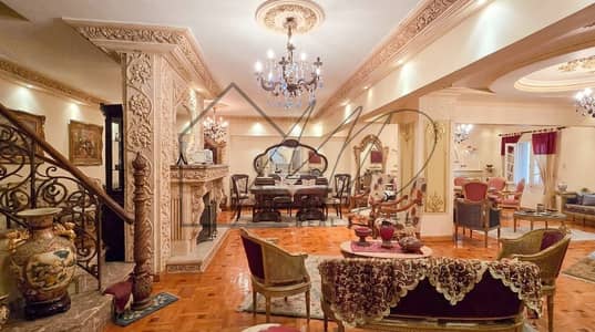 Duplex apartment for sale in Roshdy 300m