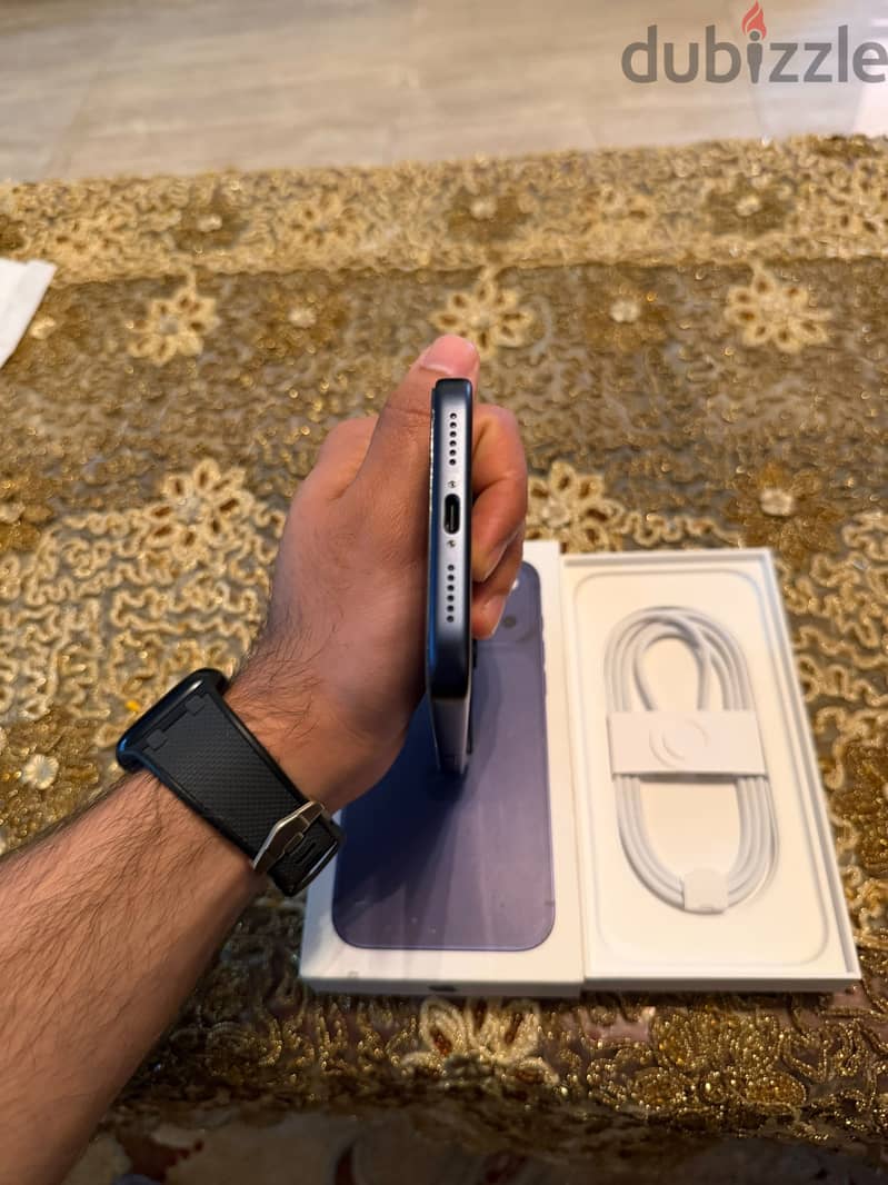 Apple - iPhone 17 Pro Max 4