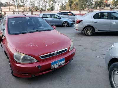كيا ريو 2001