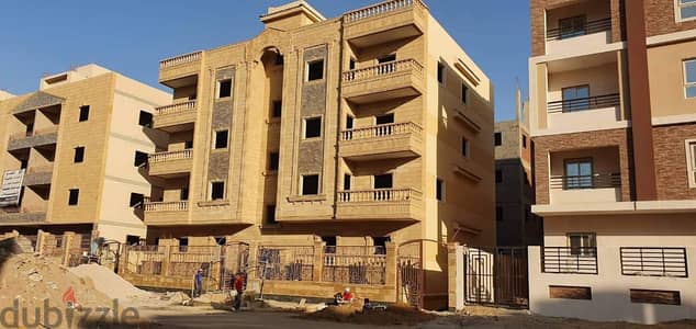 بالاندلس 2 استلم فورا 180م2 رسبشن 3قطع 3غرف 3حمام بحرى حديقة