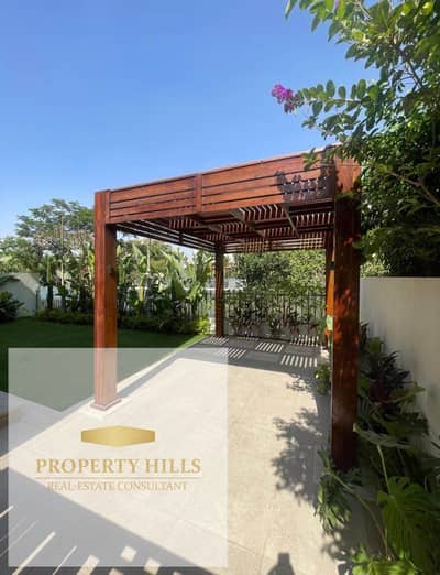 For urgent sale villa in 5 settlement with garden
