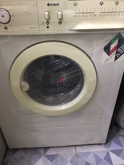 غسالة مستعمله