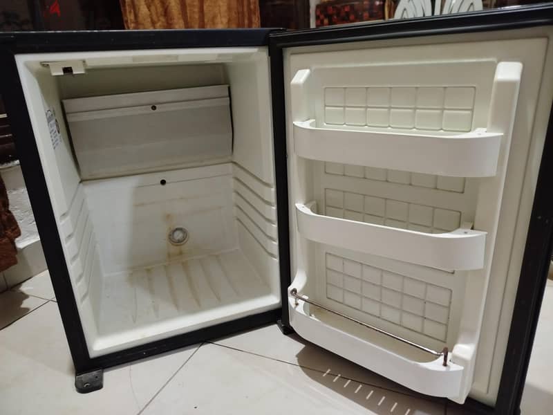 Sunbeam Mini Bar 3