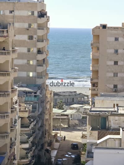 شقه بالروف فخم في اسكندرية شاطئ النخيل بجوار البحر تشطيب التـــــــــــرا لوكس
