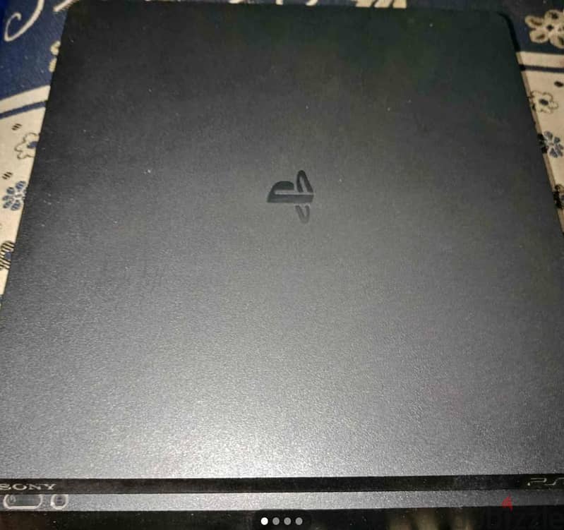 ps four slima 3