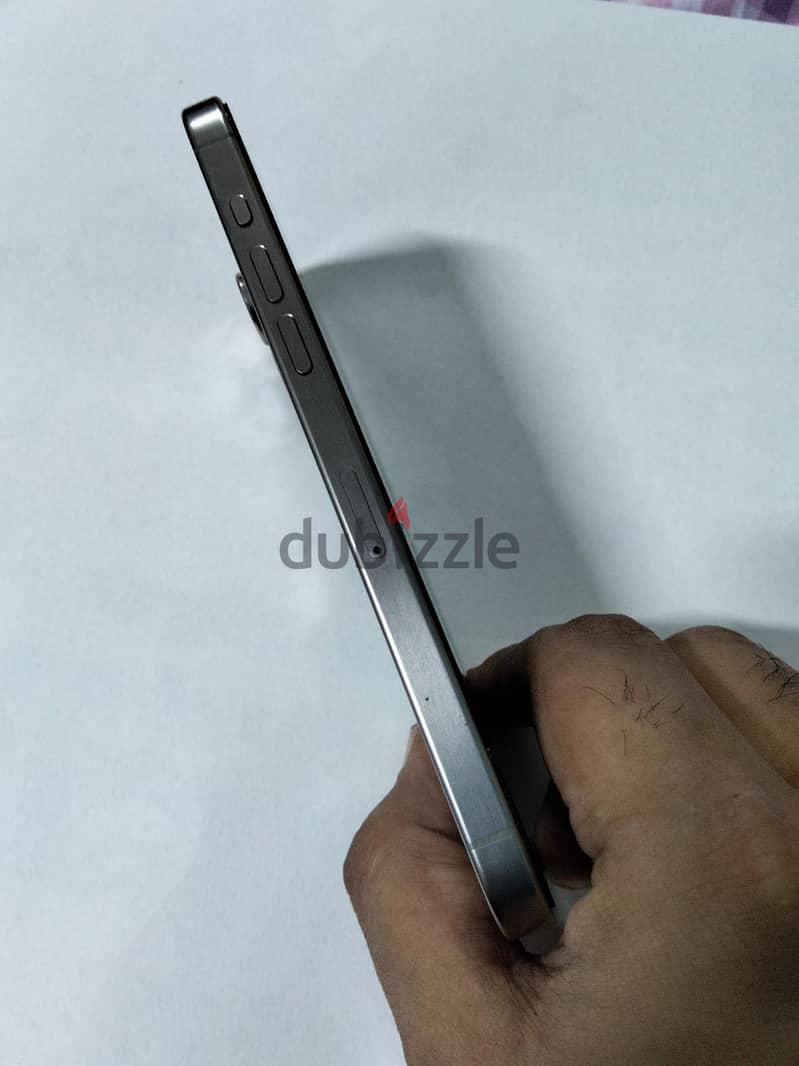 Apple - iPhone 15 Pro Max 2