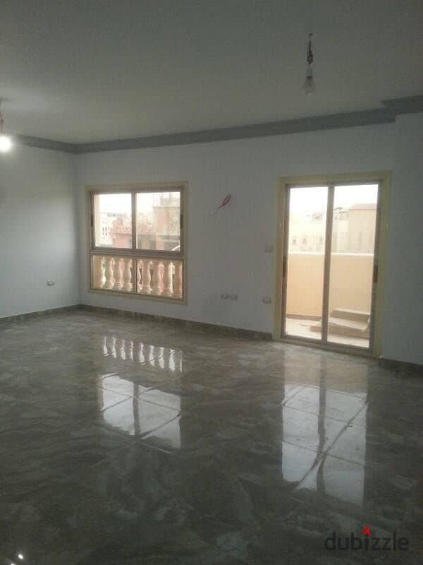 Apartment for rent, third floor without elevator, garden view 0 Apartment for rent, third floor without elevator, garden view 0