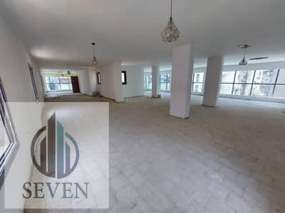 *مبنى اداري 1500م مرخص للايجار في المعادي برايم لوكيشن للشركات الكبرى*
