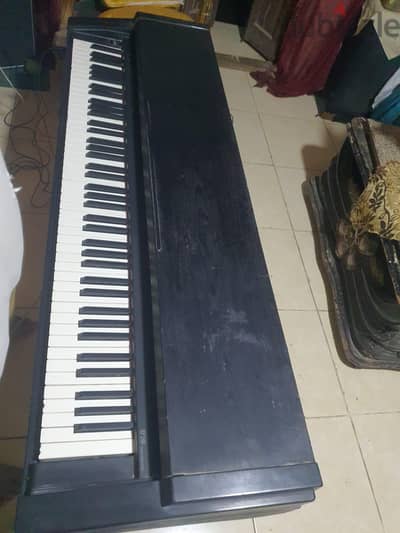 *للبيع: بيانو رقمي Roland HP-1800 - ياباني أصلي*