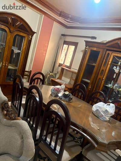 Furnished apartment for rent on Magra El-Sayel Street, Maadi Barracks. It consists of two bedrooms, a reception, 2 bathrooms, and a kitchen on the sixth floor with an elevator and air conditioning.