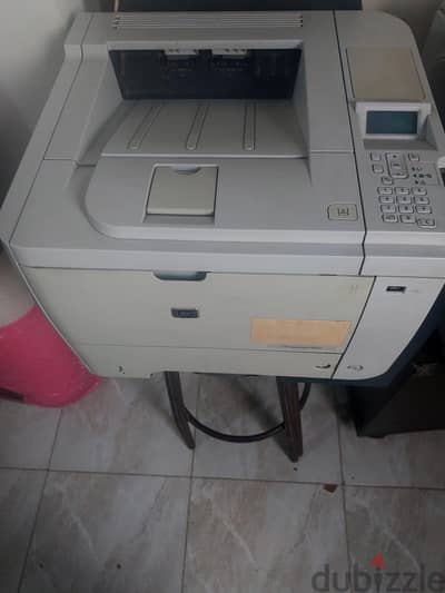 طابعة hp Laser Jet p3015