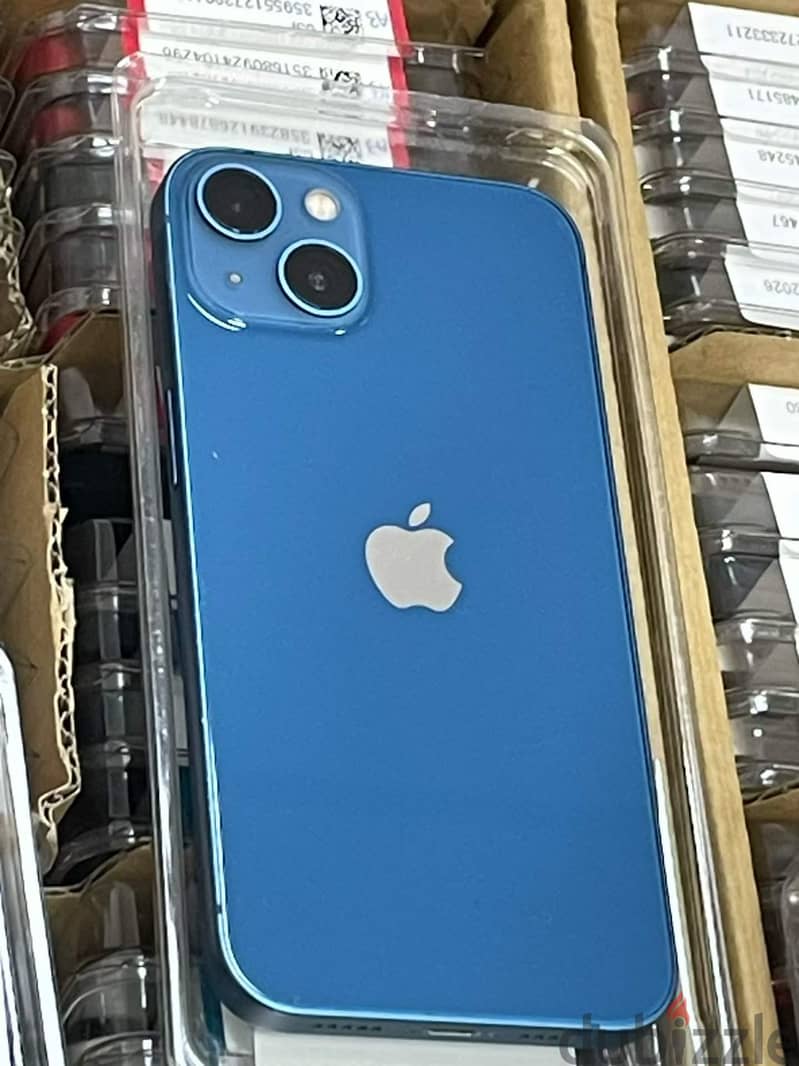 Apple - iPhone 13 1