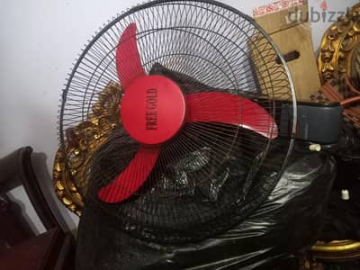 مروحة حائط