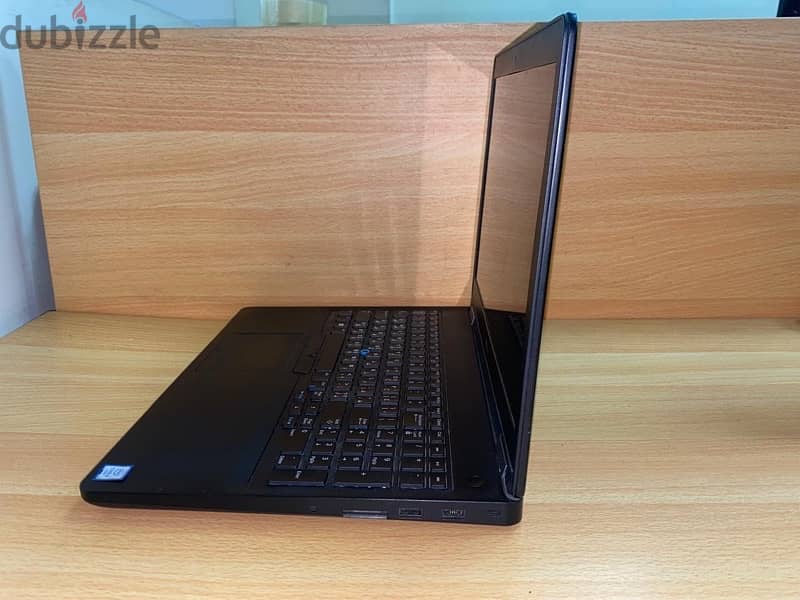Dell Latitude E5570 2
