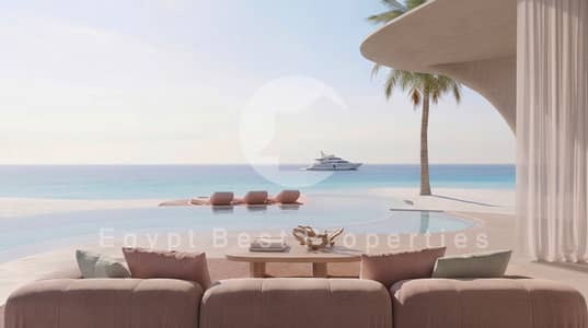 بنتهاوس صف أول على اللاجون بأقل سعر في هاسييندا رأس الحكمة، 3 غرف نوم و غرفة خادمة كامل التشطيب بالتكييفات و خزائن المطبخ، بالتقسيط على 10 سنوات