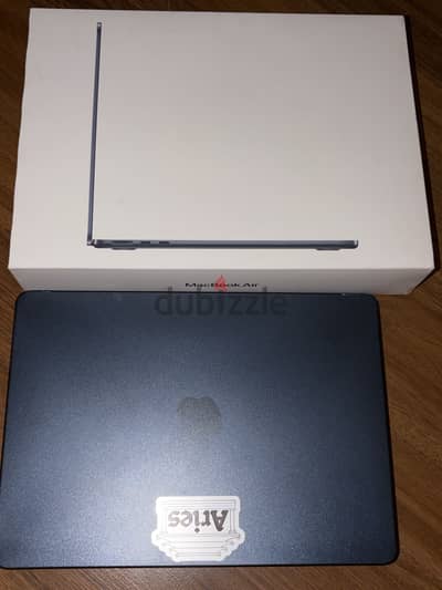 Apple MacBook Air M4 , Apple Care + to 2028 battery 100% Arabic Keys