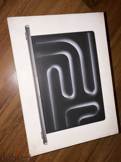 Apple MacBook Pro M3 pro , 512 , 18 ram , 2 cycles, battery 100% , 14’