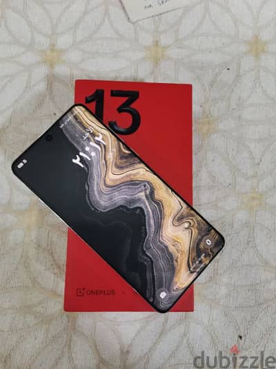 جهاز OnePlus 13