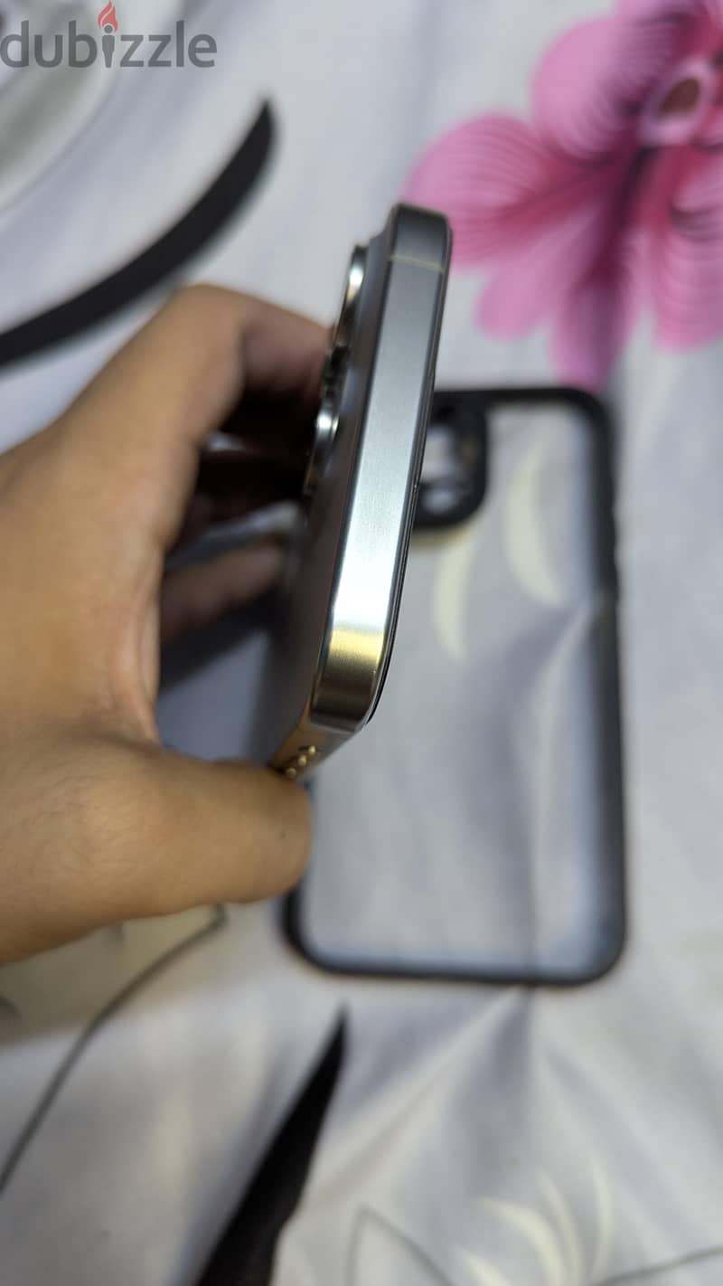 Apple - iPhone 15 Pro Max 3