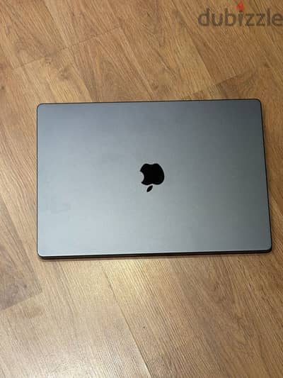 Apple Macbook Pro M4 16" 48 GB RAM 512 SSD