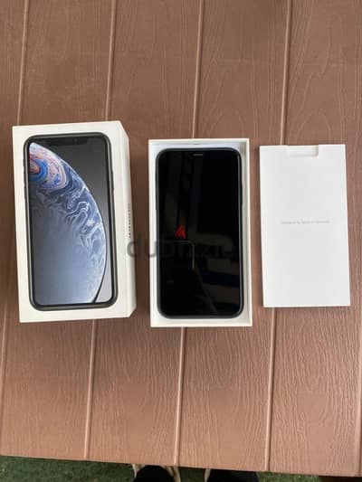 Apple - iPhone XR