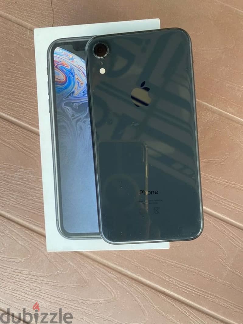 Apple - iPhone XR 3