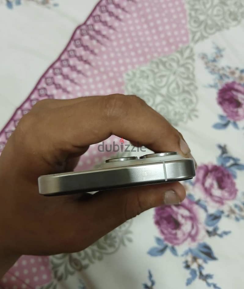 iPhone 15pro 4