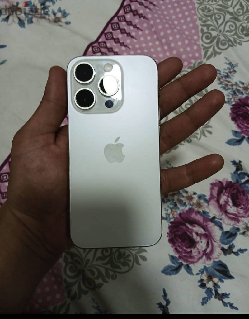 iPhone 15pro 6