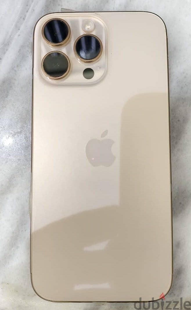 Apple - iPhone 16 Pro Max 3