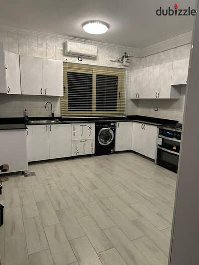 Duplex for rent on the second and third floors fully furnished air-conditioned next to schools and a gate at Palm Hills Al-Khamail Sheikh Zayed