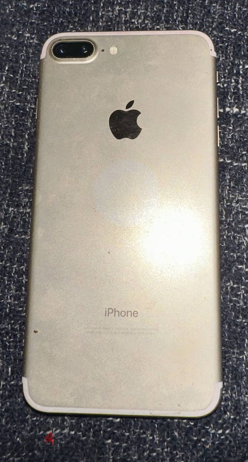 Apple - iPhone 7 Plus 1