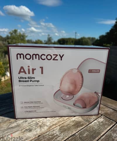 The original price 400 euro Momcozy air 1 new