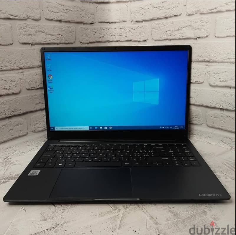 Dynabook c50 pro 1