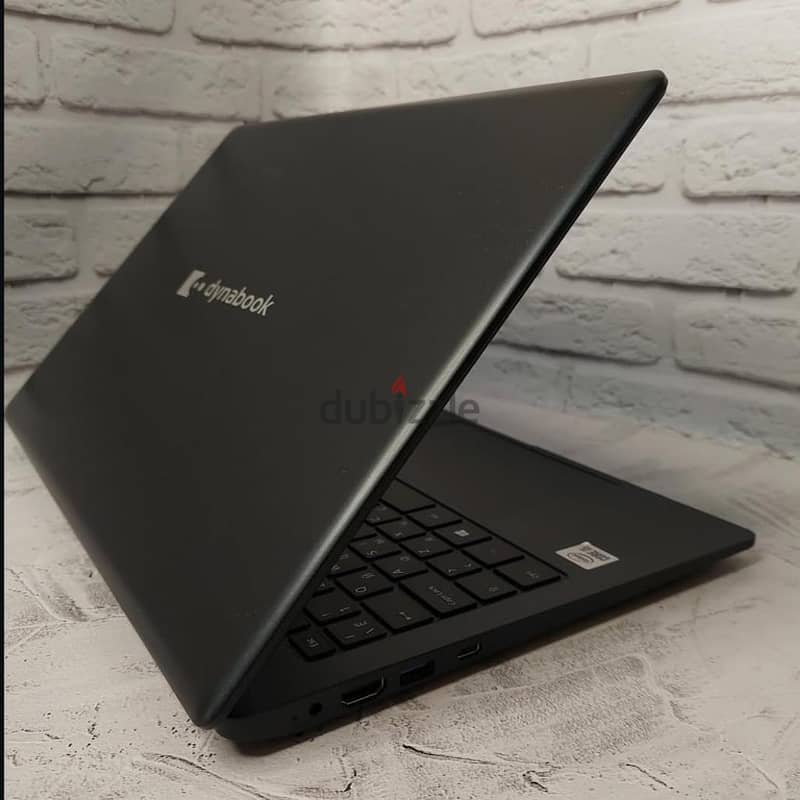 Dynabook c50 pro 2