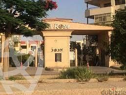 شقه للبيع  في كمباوند لاروز