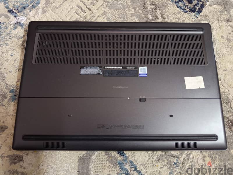 Dell precision 7740 3