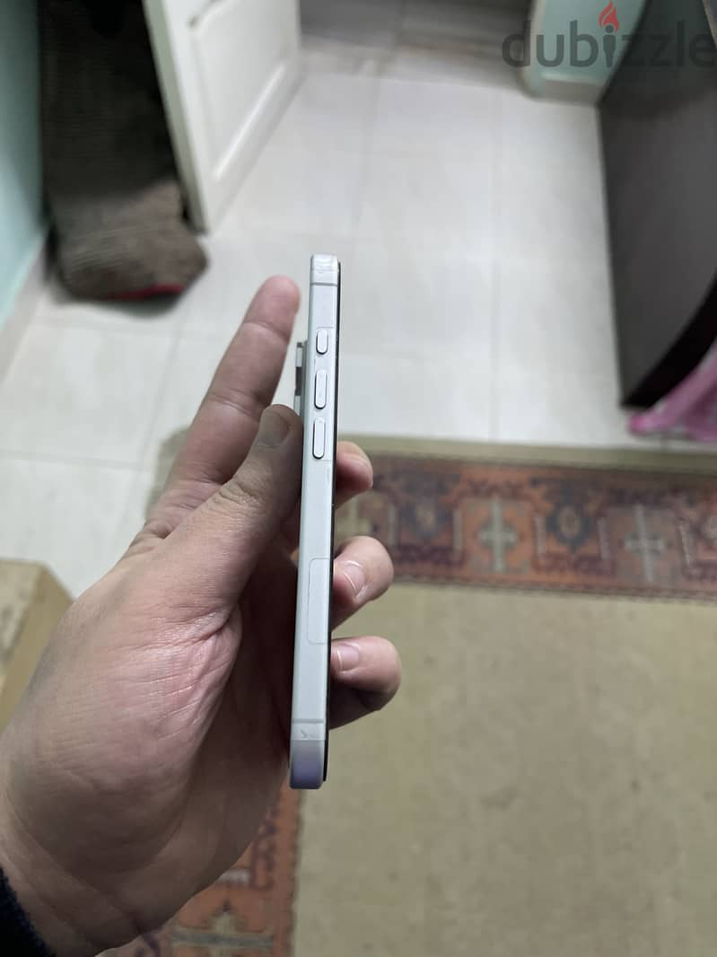 Apple - iPhone 17 5