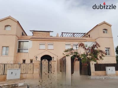 فيلا فاخرة للبيع في أرقى فيلات مدينتي | 600م بسعر مميز كاش