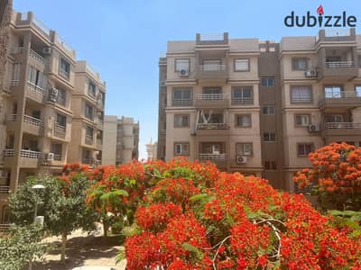 Apartment for sale in Madinaty in B6 Ground area 89m