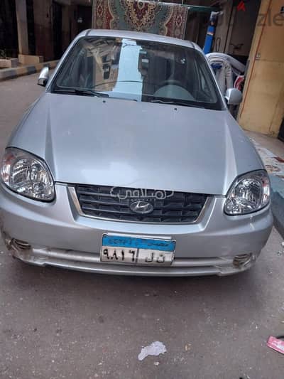 هيونداي فيرنا 2004 للبيع الهرم