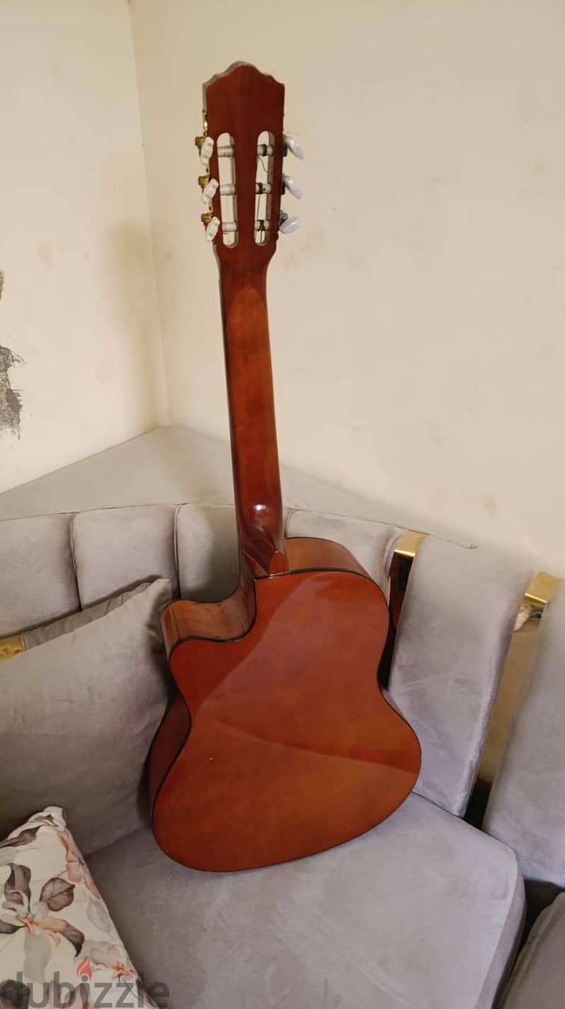 Locto Classic Guitar 1