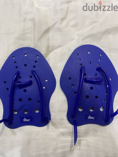 Swimming hand paddles