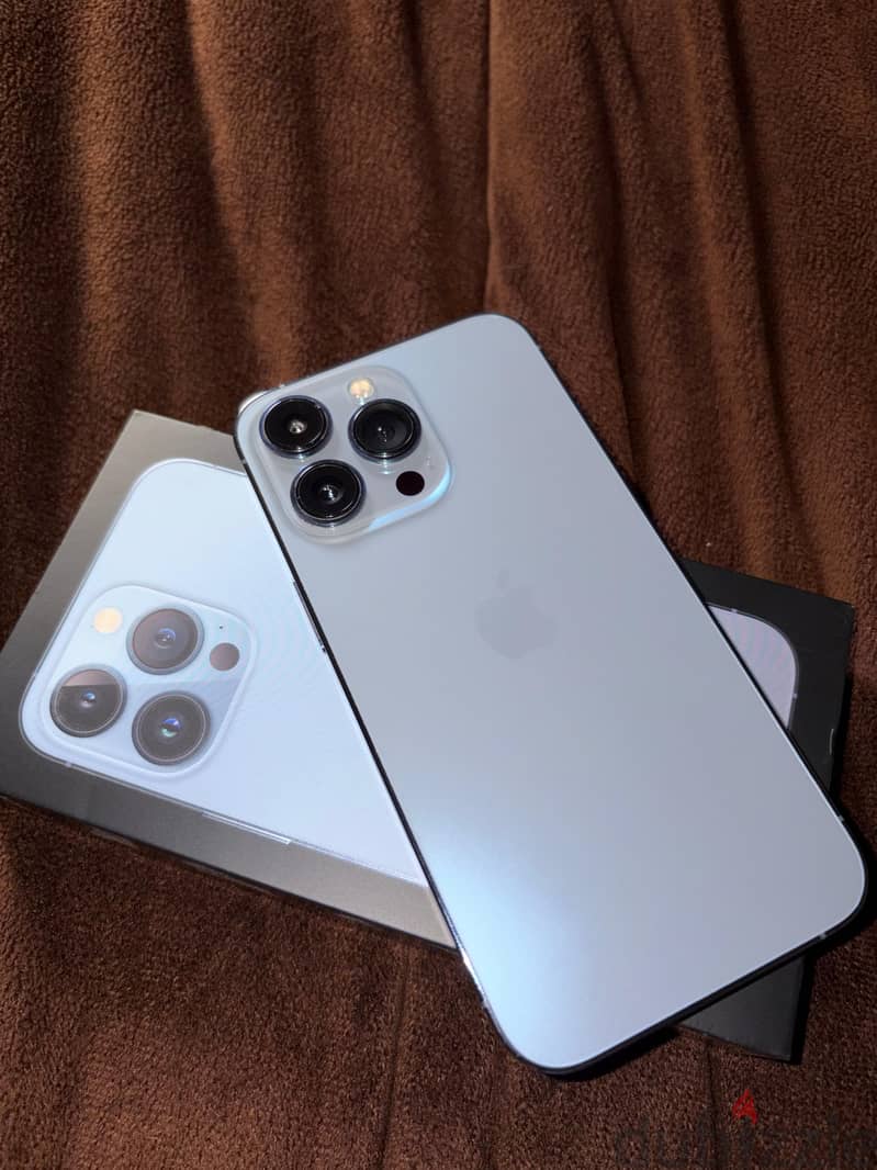 Apple - iPhone 13 Pro 2
