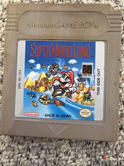 Mint condition 1989 super Mario land game boy cartridge