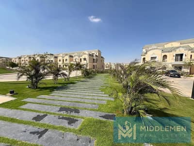 Quattro villa 254m Prime Location under market price Ready to Move City Gate New Cairo
