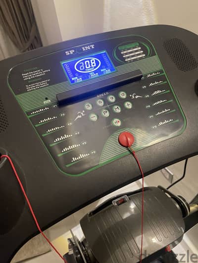 مشاية كهربائية سبرينت تريدميل treadmill sprint ١٤٠ كيلو جديدة